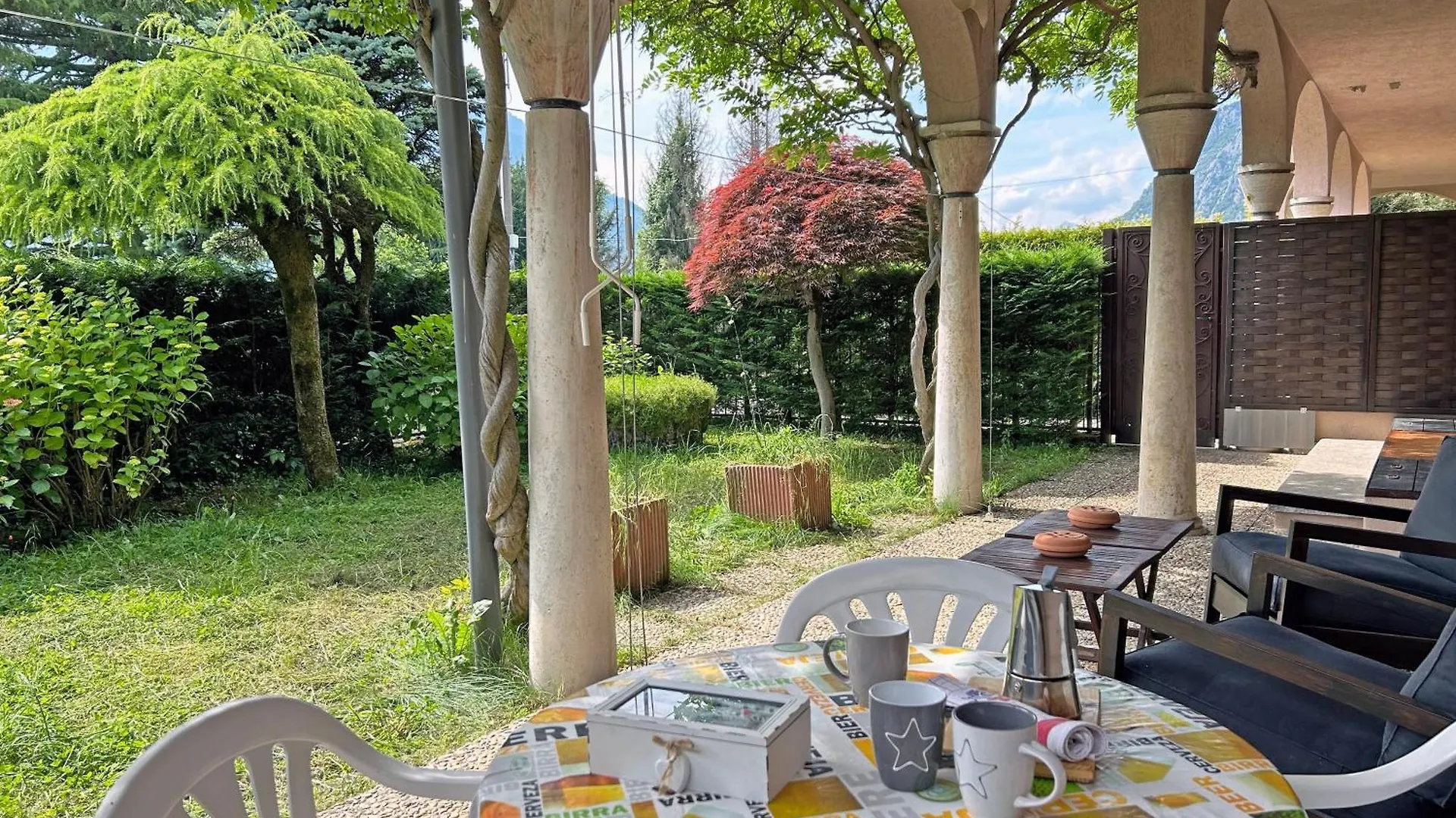 Barzio Parrocchiale: Mountain View Apartment with Private Garden Italy
