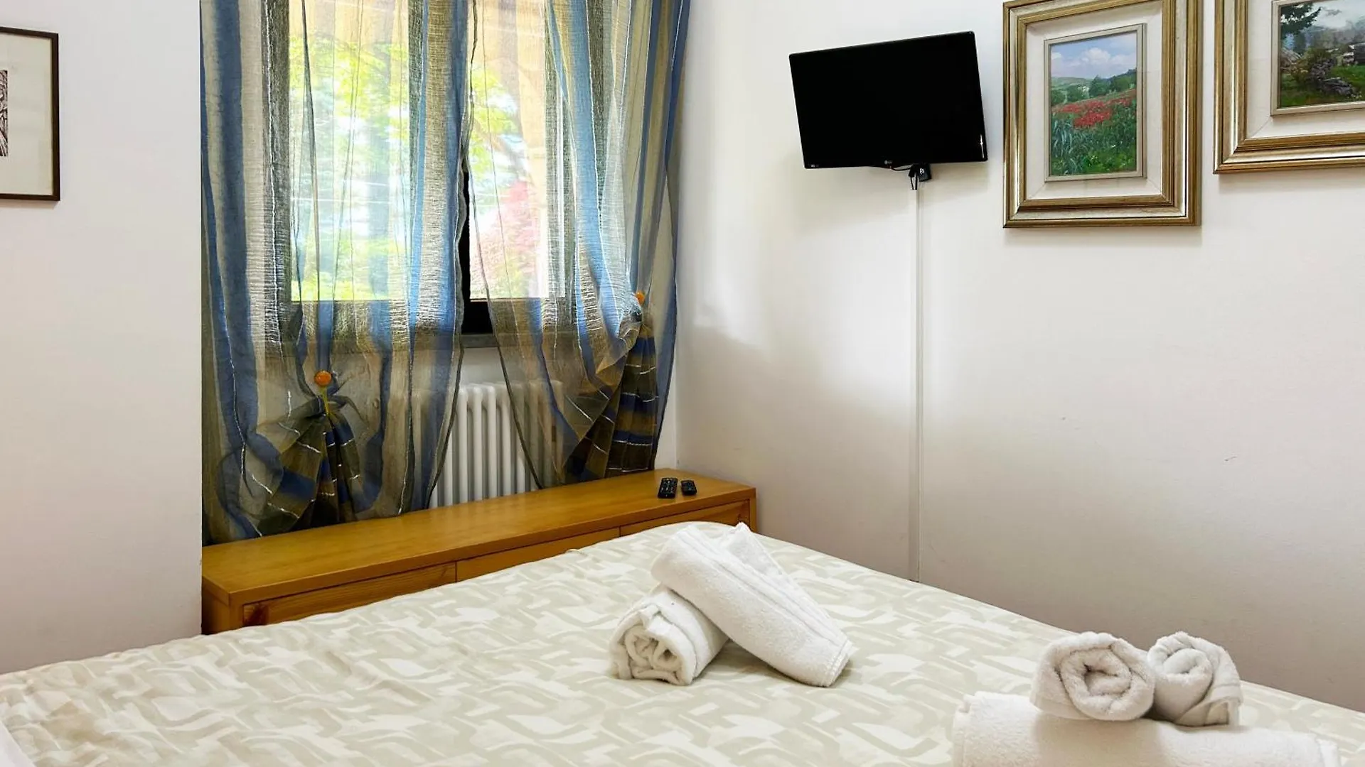 Barzio Parrocchiale: Mountain View Apartment with Private Garden 0*,  Italy